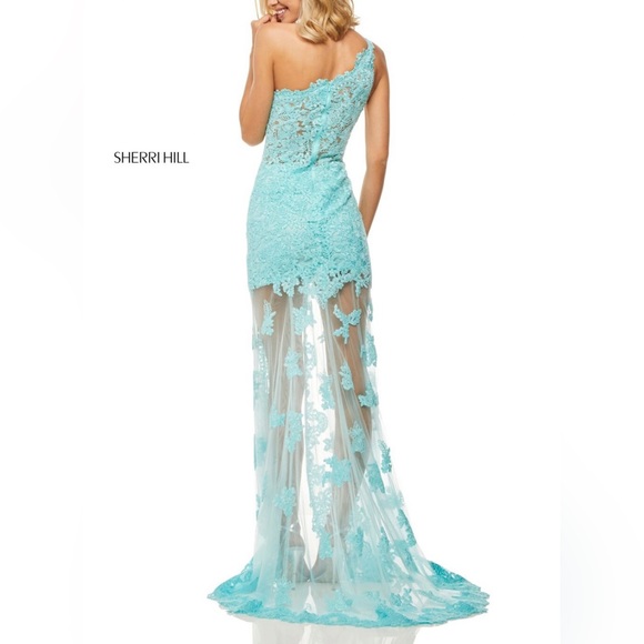 Gorgeous Sherri Hill Sheer Red Lace One-Shoulder Slit Prom Dress / Formal Dress - Picture 4 of 4